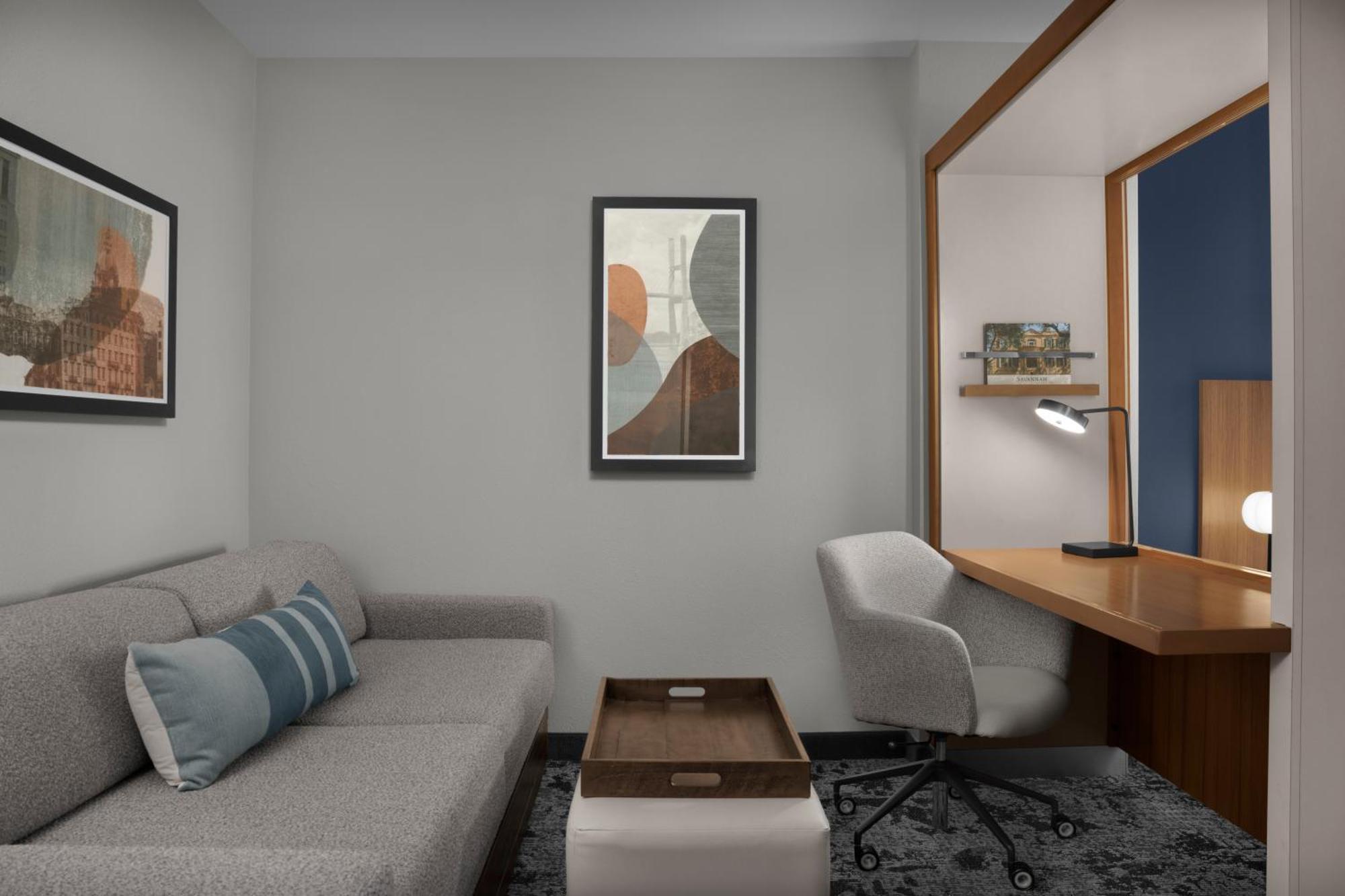 Springhill Suites By Marriott Savannah Downtown Historic District Номер фото